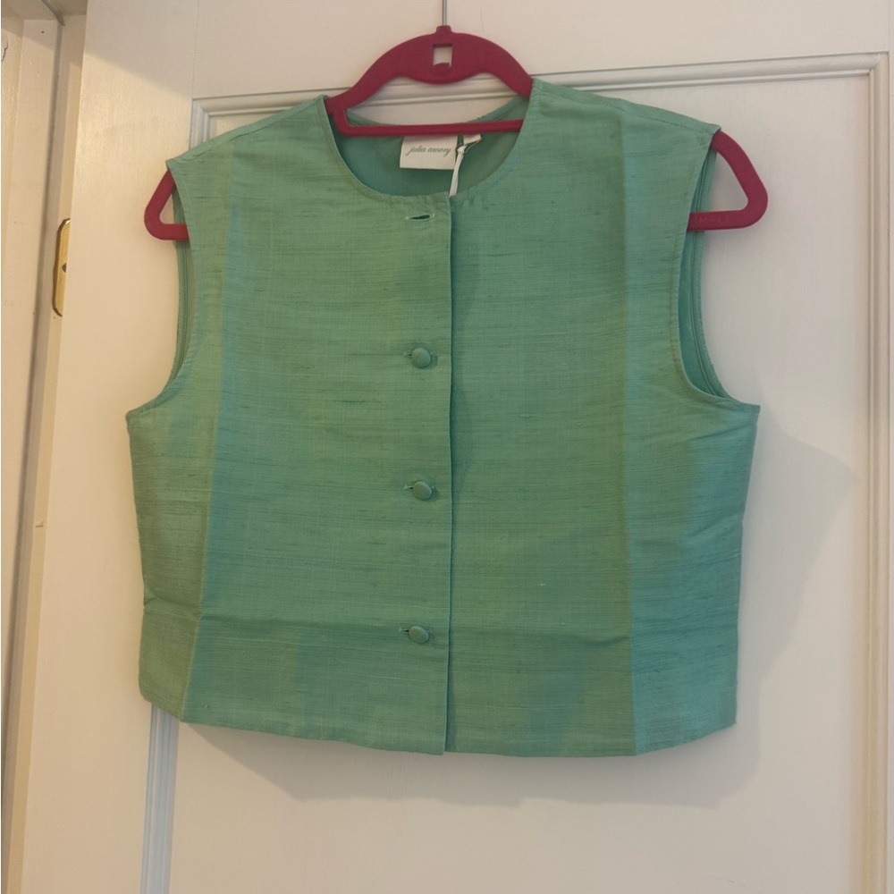 Julia Amory Blair Top NWT size S Pistachio